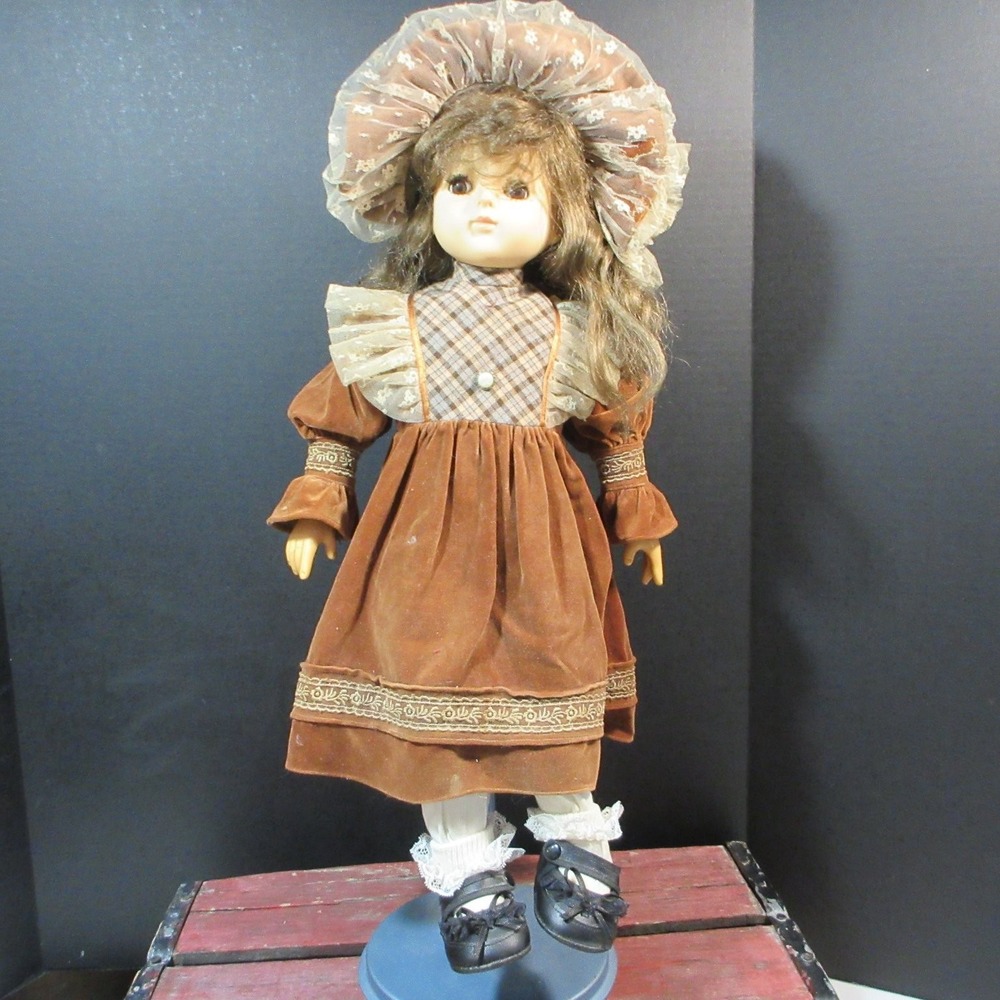 VTG Porcelain Doll in Brown Velvet Prairie Dress & Bonnet 21.5" Collector Doll